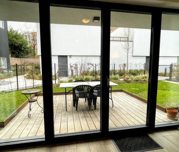 House - for rent - Photo 5