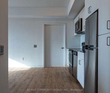 1800 Simcoe Street S #417 - Photo 4