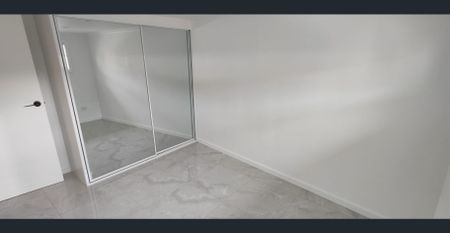 RENOVATED 2 BEDROOMS SEPARATE GRANNY - Photo 4