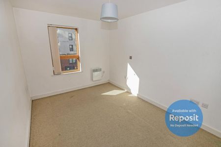 2 bedroom flat to rent - Photo 2