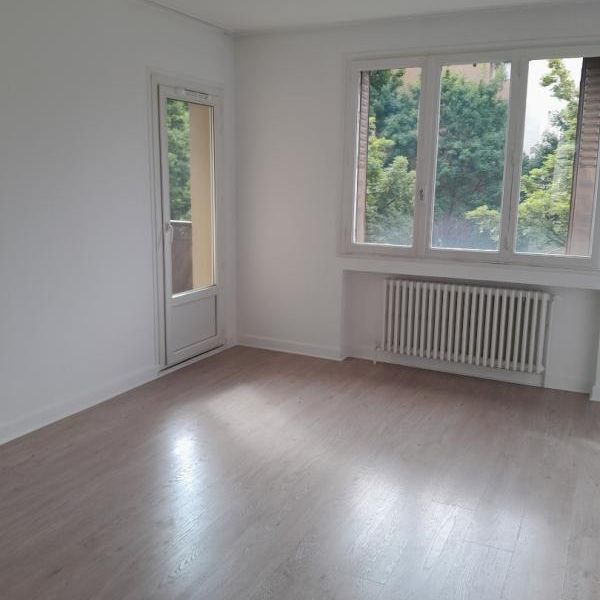 Location Appartement 4 pièces 66m² ANNECY 74000 - Photo 1