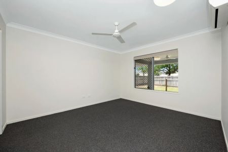 Big Home! Bigger Value! - Photo 4