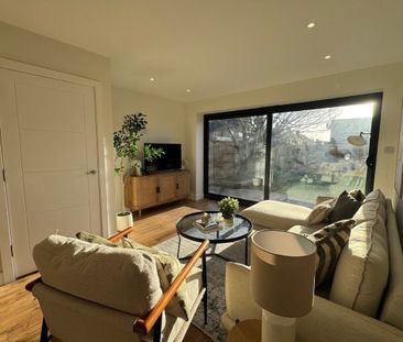 Alfriston Road - Photo 1