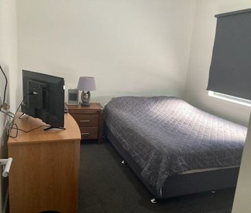 Altona Meadows - Photo 1