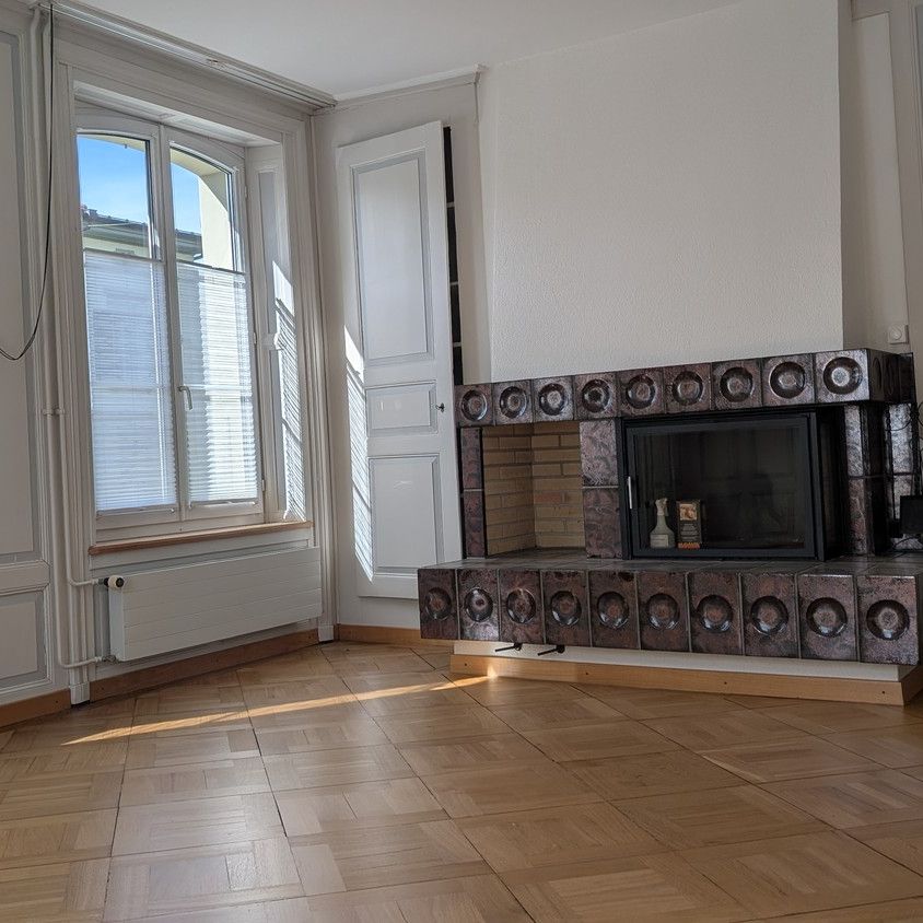 4.5 Zimmerwohnung in alter Villa und Bahnhofsnähe - Photo 1