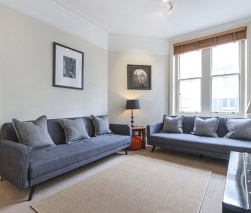 Charing Cross Road, Covent Garden, WC2H - Photo 2