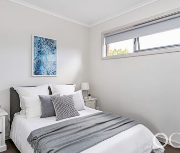 OPEN THE DOOR TO SERENE CITY-FRINGE LIVING - Photo 3