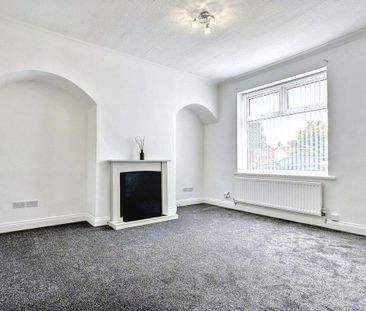 2 bed terraced house to rent in NE31 - Photo 5