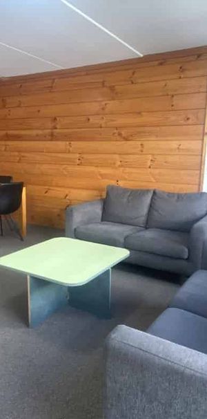 Five bedroom fully furnished apartment - Photo 1