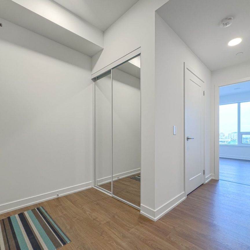 For Lease - 5105 Hurontario Street Unit# 530, Mississauga, Ontario - Photo 1