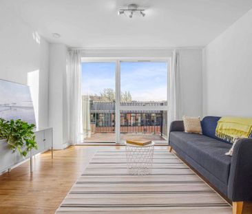 2 bedroom flat to rent - Photo 4