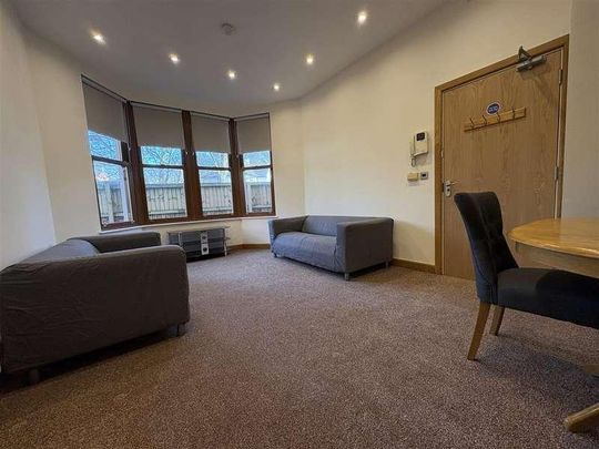 Marlborough Road, Roath, CF23 - Photo 1