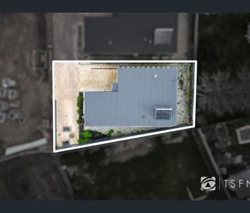 Townhouse Close to Hospital - Photo 6