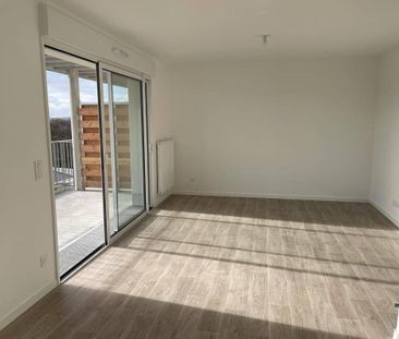 Appartement 3 pièces - - Photo 2