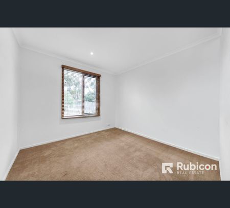 40 West Gateway, Lara, Vic 3212 - Photo 3