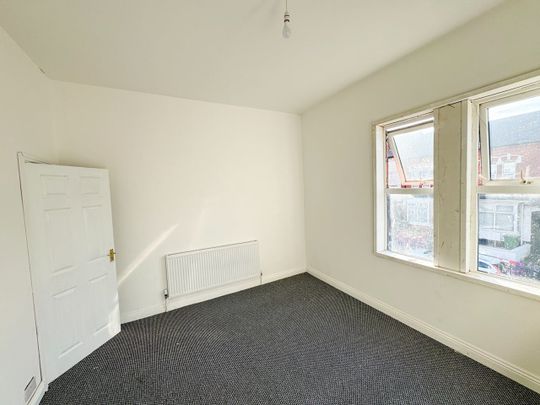 3 Bed Terraced House, Dibble Road, B67 - Photo 1