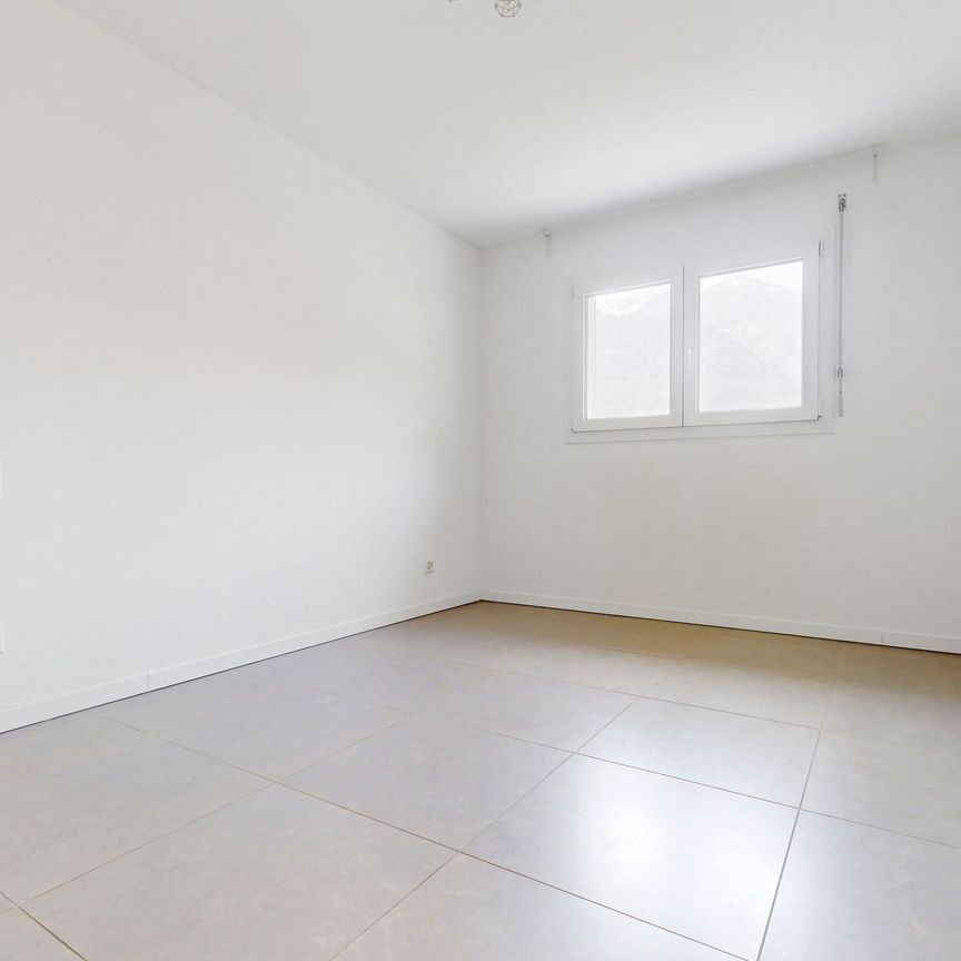 Ampio 3.5 locali a Cresciano - Foto 1