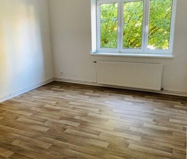 Frisch renoviert mit modernem Tageslichtbad! - Photo 6