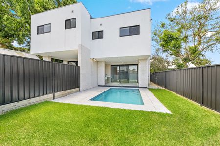 Where Coastal Calm Meets Contemporary Luxury - Photo 5