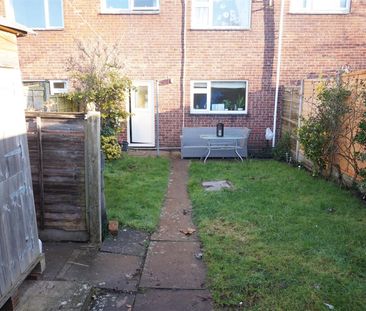 Ibstock Close, Redditch - Photo 2