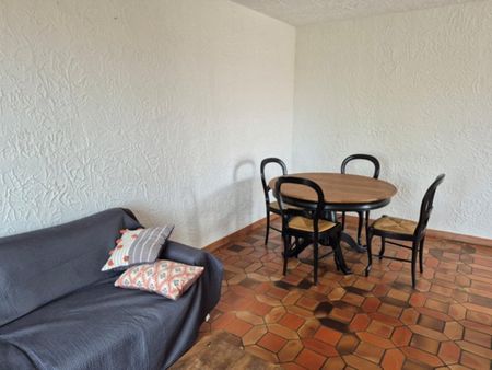 Appartement 2 Pièces 45 m² - Photo 2