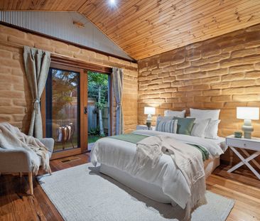 Warm, Welcoming & Filled with Character - Photo 6