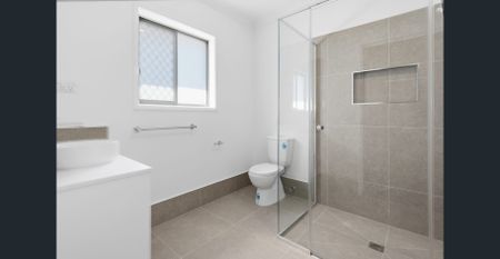 Ducted Air-Con, Stylish, Spacious and Brand-New - Photo 3