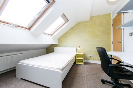 Burchett Grove, Woodhouse, Leeds - Photo 4