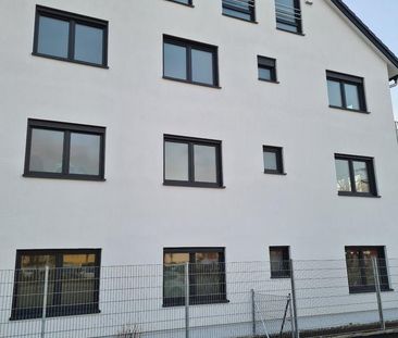 ERSTBEZUG - 1-Zimmer Wohnung mit Terrasse in Augsburg-Haunstetten - Photo 3