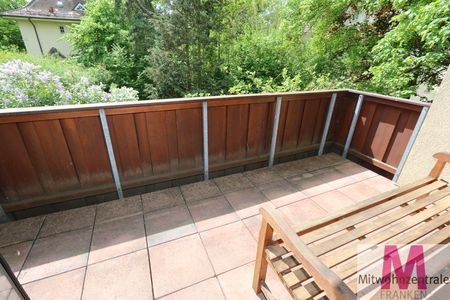 Sehr hübsche helle Wohnung - Photo 3