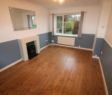 2 bedroom semi-detached house to rent - Photo 3