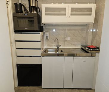 Appartement te huur: Zandvoortselaan 345 2116 EN Bentveld - Photo 3