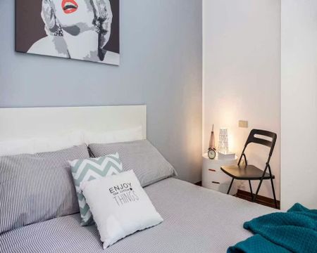 Via Giuseppe Frua, Milan, Lombardy 20146 - Photo 2