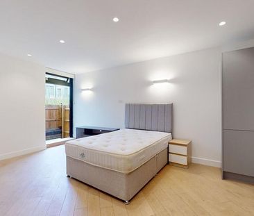 Studio to rent - Photo 6