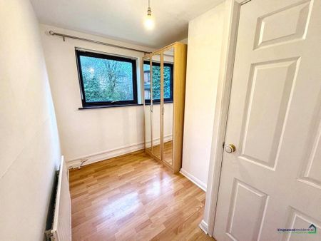 3 bedroom detached house to rent - Photo 4