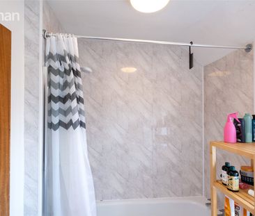 4 bedroom terraced house to rent - Photo 6