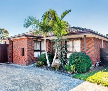 Immaculate 2 Bedroom Unit - Photo 2