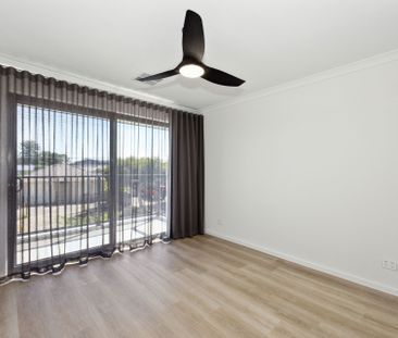 Executive family home! - Photo 5