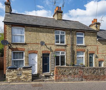 2 bedroom mid terraced house to rent, - Photo 4