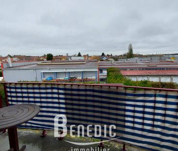 Studio avec balcon et parking - proche lycée technique et zone comm... - Photo 1