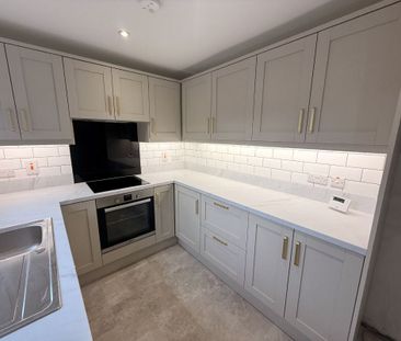 66 Connsbrook Avenue, Belfast BT4 1JW - Photo 1