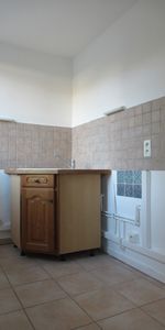 F3 - 56D rue des Lieutenants Chauveau CHALON SUR SAONE. - Photo 3