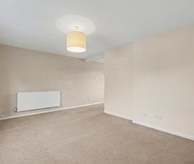 Knights Close, Billesdon, Leicester - Photo 1