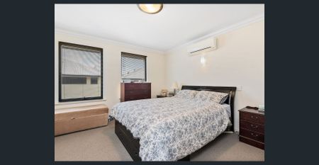 Modern living close to the city - Photo 5