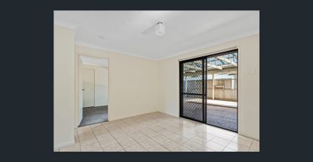 Charming Three Bedroom Home - Photo 2