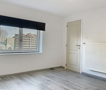 Gezellige halfopen woning met tuin te Bree - Photo 2