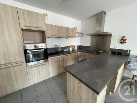 Location Appartement 3 pièces 64m² AUBAGNE 13400 - Photo 5