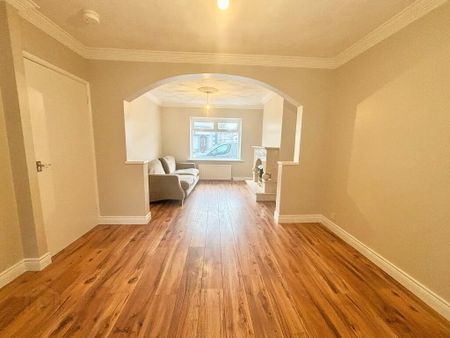 108 Main Street, Broughshane, Ballymena, BT42 4JA - Photo 3