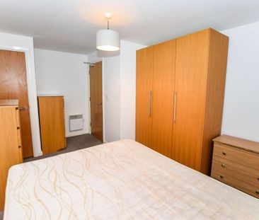 2 bedroom flat to rent - Photo 6