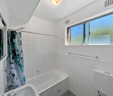 10/37 Meadow Crescent, Meadowbank NSW 2114 - Apartment For Rent | D... - Photo 1